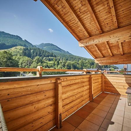 Appartements Haus Alexander ซาลบาคฮินเทอร์เกลมม์ ภายนอก รูปภาพ