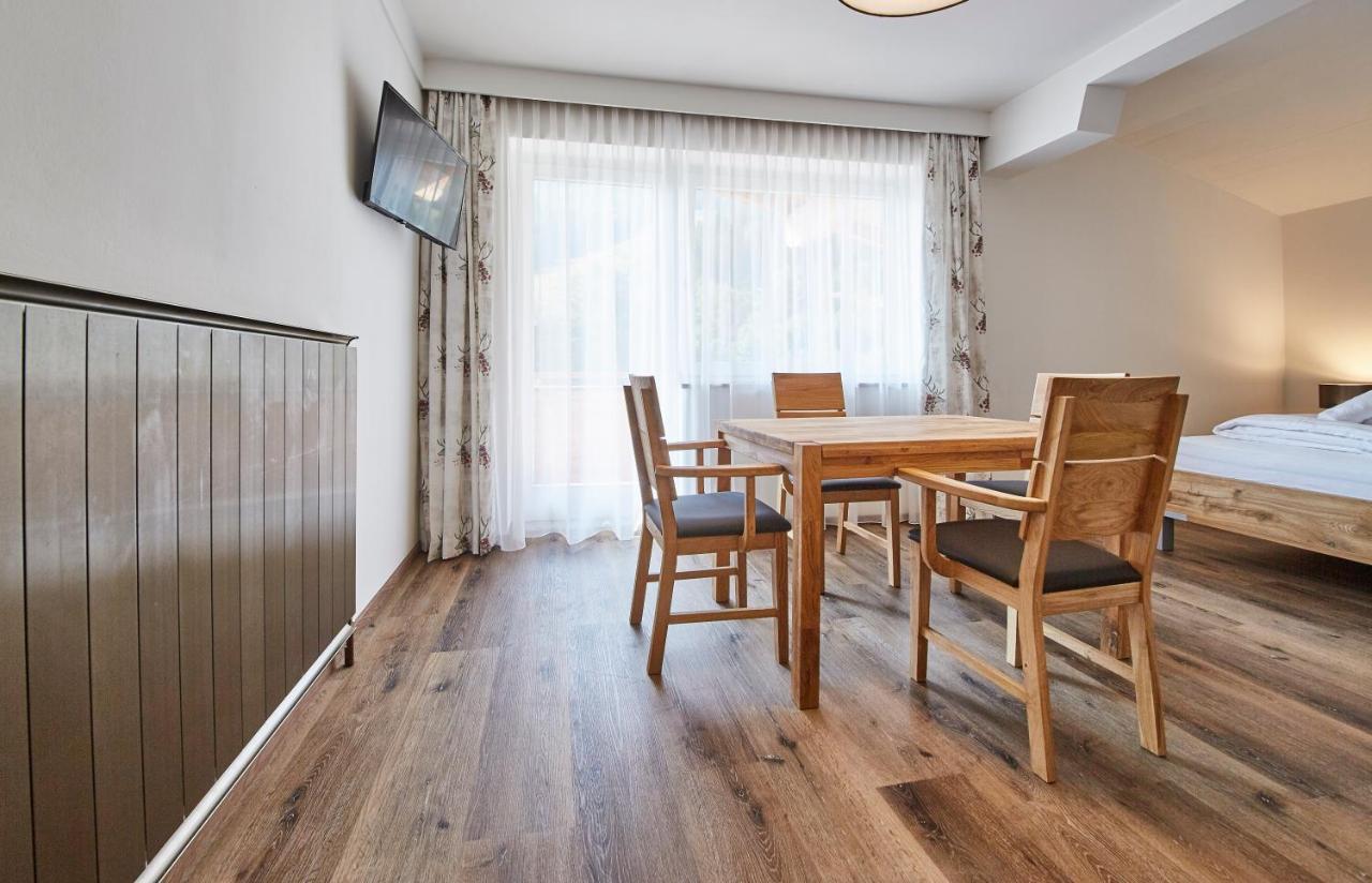 Appartements Haus Alexander ซาลบาคฮินเทอร์เกลมม์ ภายนอก รูปภาพ