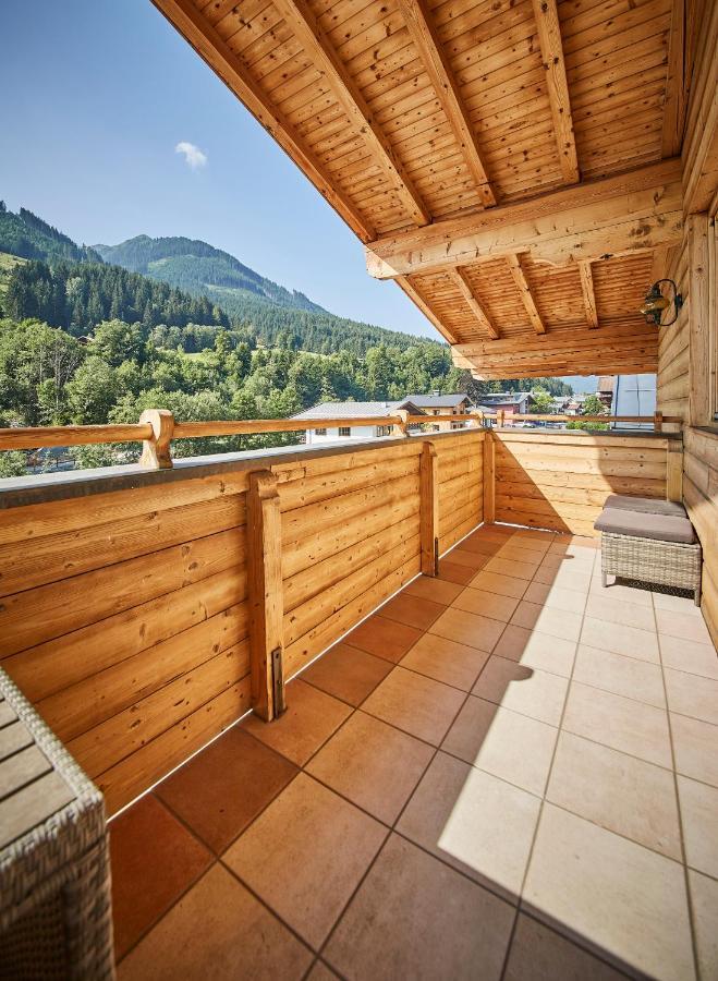 Appartements Haus Alexander ซาลบาคฮินเทอร์เกลมม์ ภายนอก รูปภาพ